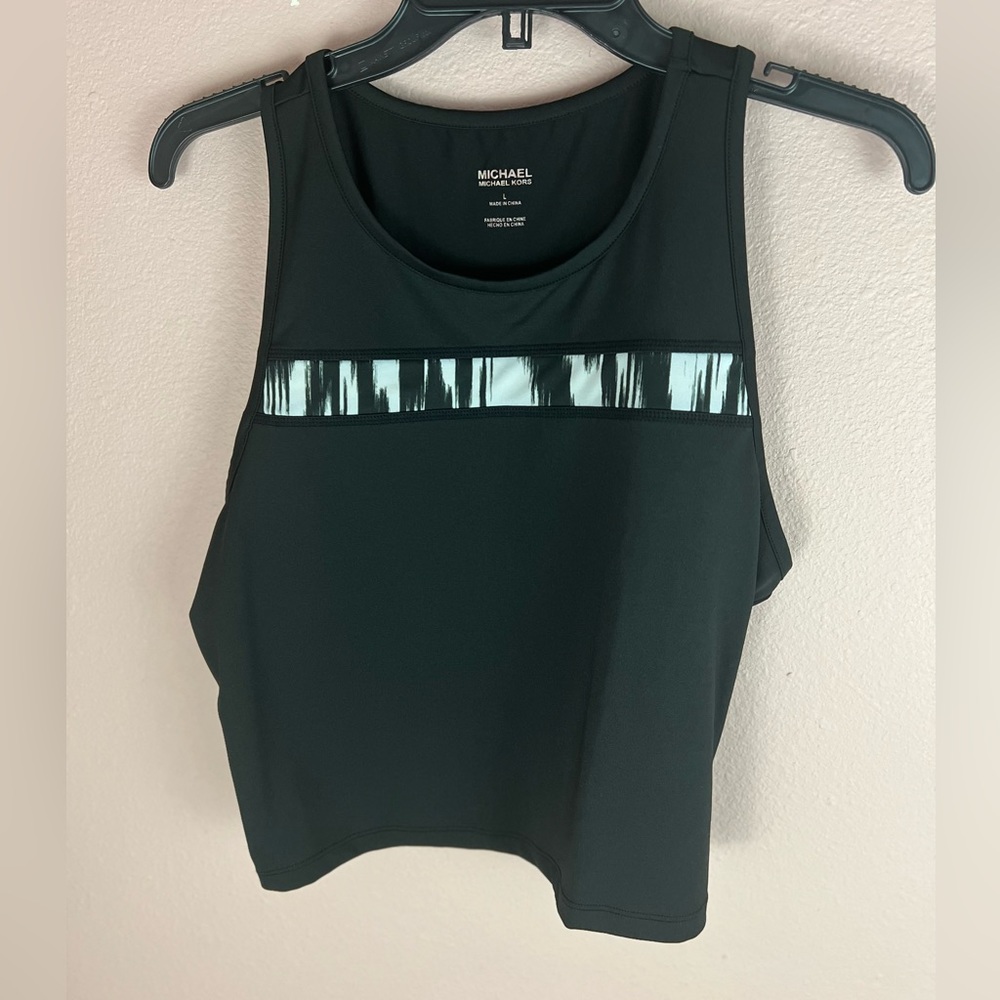 Michael Kors Women’s Black Sleeveless Jewel Neck Crop Top ✨like new✨